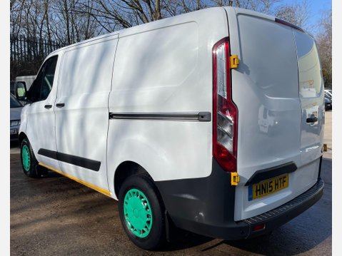 Ford Transit Custom 2.2 TDCi 290 Panel Van 5dr Diesel Manual L1 H2 (186 g/km, 123 bhp) 12