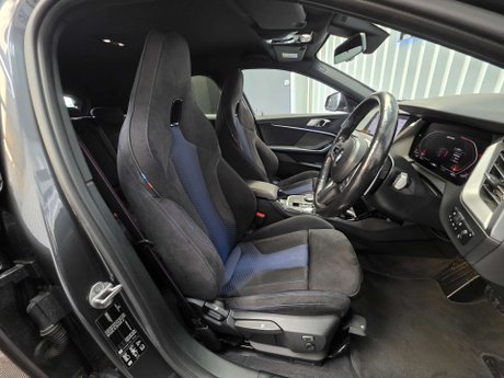 BMW 1 Series 2.0 M135i Hatchback 5dr Petrol Auto xDrive Euro 6 (s/s) (306 ps) 7