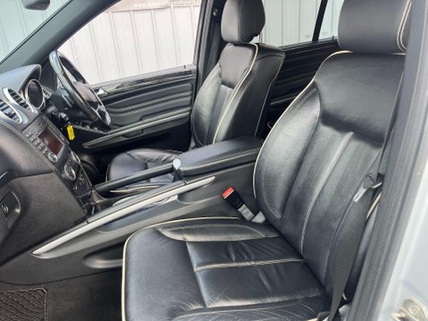Mercedes-Benz M Class 3.0 ML300 CDI V6 BlueEfficiency Grand Edition G-Tronic 4WD Euro 5 5dr 35