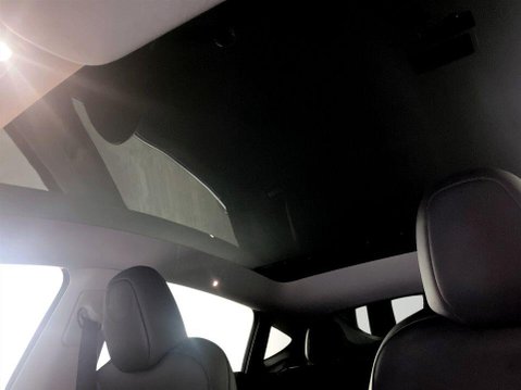Tesla Model Y (Dual Motor) Performance SUV 5dr Electric Auto 4WDE (426 bhp) Pan Roof - Sa 15