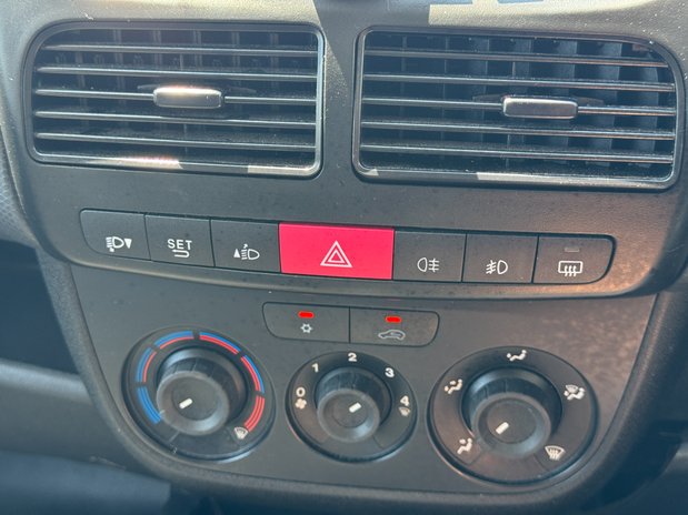 Fiat Doblo LWB [SOLD KH] L2H1 Low Roof Tecnico Cruise Sensors EURO 6 26