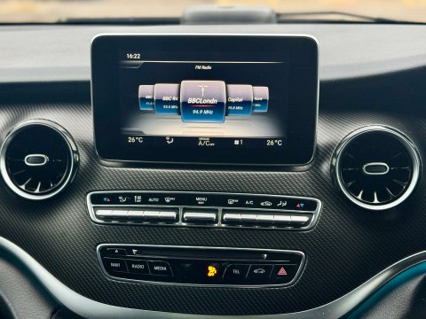 Mercedes-Benz V Class 2.2 V220d AMG Line MPV 5dr Diesel G-Tronic+ Euro 6 (s/s) 7 Seat (163 ps) 14