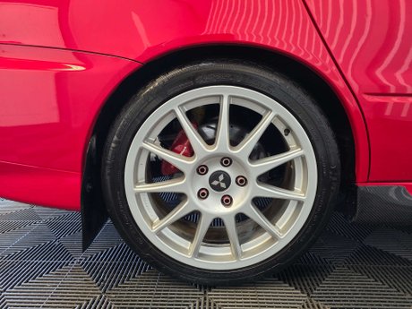 Mitsubishi Lancer 2.0 EVO IX MR FQ-360 Saloon 4dr Petrol Manual (334 g/km, 366 bhp) 28