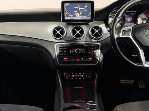 Mercedes-Benz CLA Class CLA220 CDI AMG SPORT AUTOMATIC 13