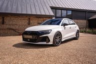 Audi RS3 2.5 TFSI Carbon Vorsprung Sportback S Tronic quattro Euro 6 (s/s) 5dr 1