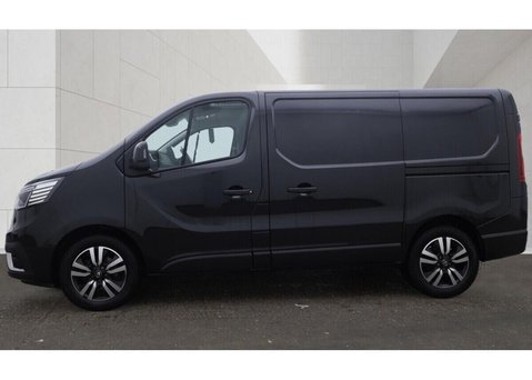 Renault Trafic 2.0 dCi Blue SL28 Sport+ Panel Van 5dr Diesel Manual L1 H1 Euro 6 (s/s) (15 9