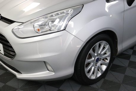 Ford B-Max TITANIUM X NAVIGATOR 31