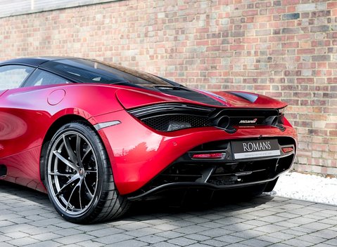 McLaren 720S Performance 21