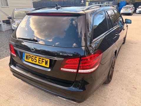 Mercedes-Benz E Class 2.1 E220 AMG Night Edition Premium Bluetec Auto 5dr 12