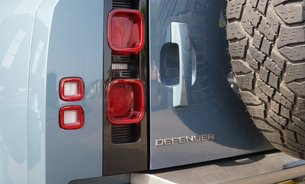 Land Rover Defender X-DYNAMIC HSE MHEV 3.0L Extended LR Warranty Tow Bar Pano Roof FLRSH  17