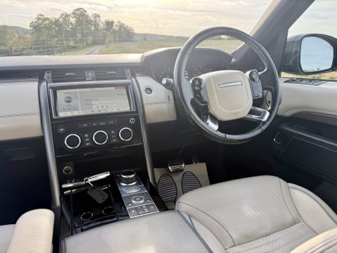 Land Rover Discovery SDV6 HSE LUXURY 35
