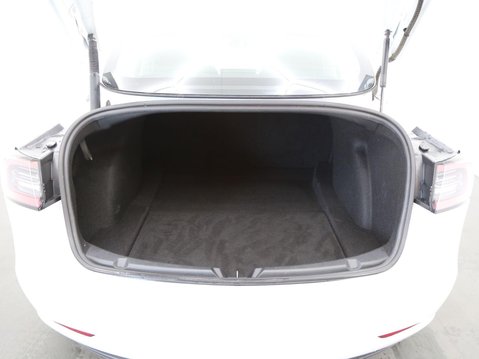 Tesla Model 3 Standard Range Plus Auto RWD 4dr 21