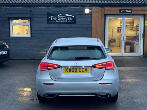 Mercedes-Benz A Class 1.5 A180d Sport (Executive) Hatchback 5dr Diesel 7G-DCT Euro 6 (s/s) (116 p 7