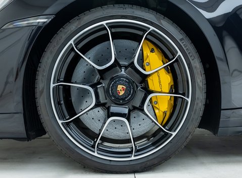 Porsche 911 Turbo S Cabriolet (992) 28