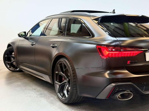 Audi RS6 4.0 TFSI V8 Performance Carbon Vorsprung Estate 5dr Petrol Tiptronic quattr 19