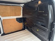 Vauxhall Vivaro 1.5 Vivaro 2900 Sportive S/S 33