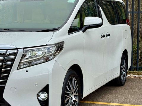 Toyota Alphard 3.5 V6 EXECUTIVE LOUNGE 7 SEAT 32
