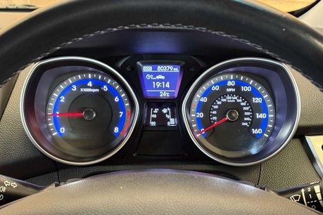 Hyundai i30 1.4 Blue Drive SE Nav Hatchback 5dr Petrol Manual Euro 6 (s/s) (100 ps) 8