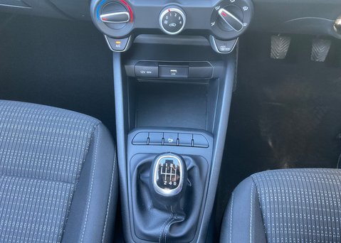 Kia Stonic 1.0T GDi 99 2 20