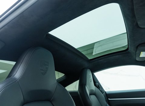 Porsche 911 Carrera S (992) 16