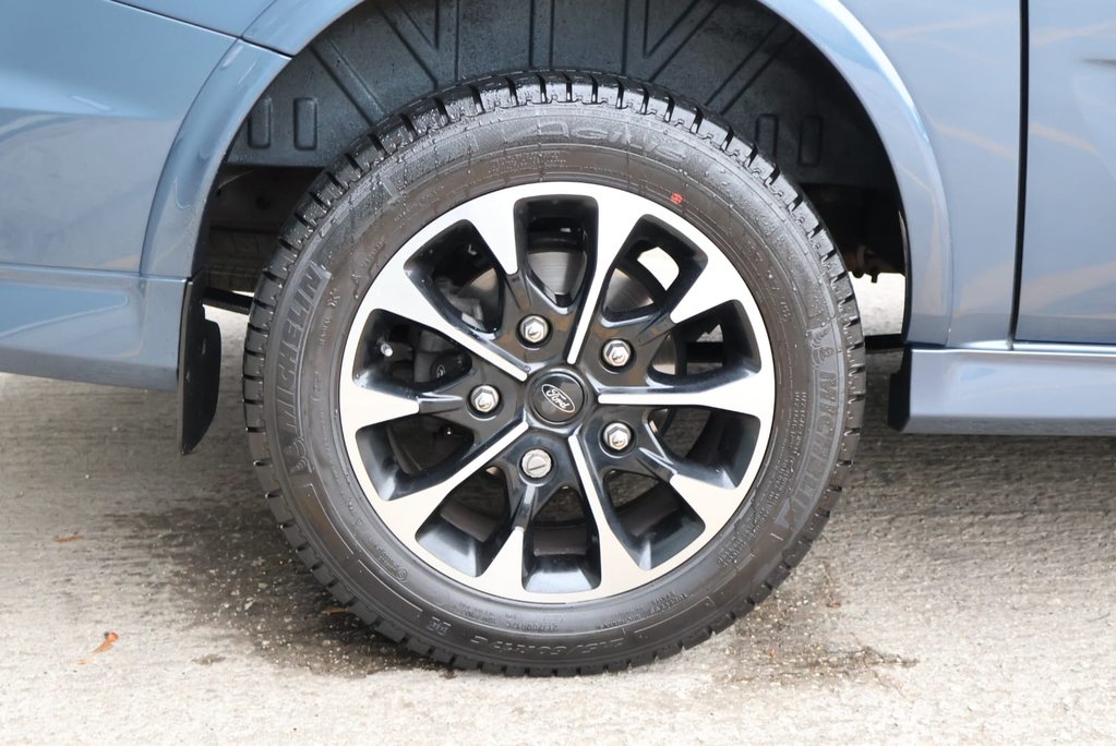 Ford Transit Custom 320 SPORT L1H1 DCIV DOUBLE CAB  Auto   PRICE MATCH OFFER  WAS 29950  4