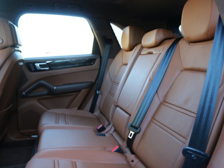 Porsche Cayenne V6 - Stunning Low Mileage 1 Owner Car with Club Interior and High Spec Service History