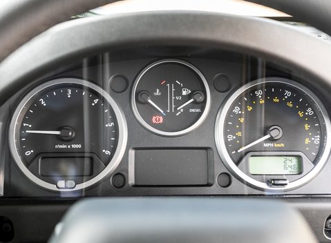 Land Rover Defender 90 Heritage Hard Top 15