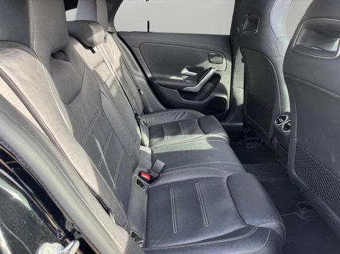 Mercedes-Benz CLA Class 2.0 CLA220d AMG Line (Premium Plus) Shooting Brake 8G-DCT Euro 6 (s/s) 5dr 32