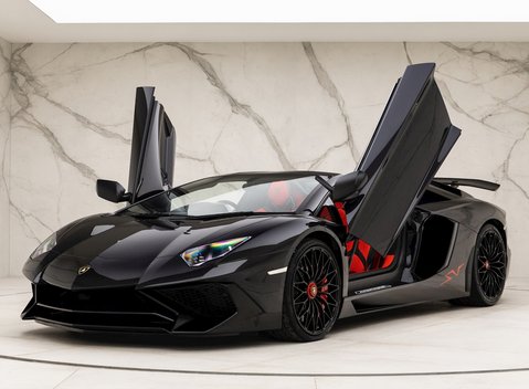 Lamborghini Aventador SV LP 750-4 Roadster 8