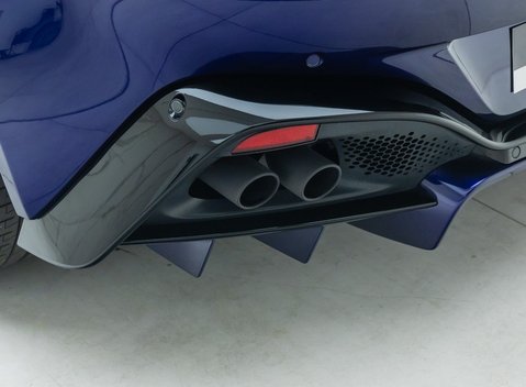 Aston Martin V8 Vantage ROADSTER 39