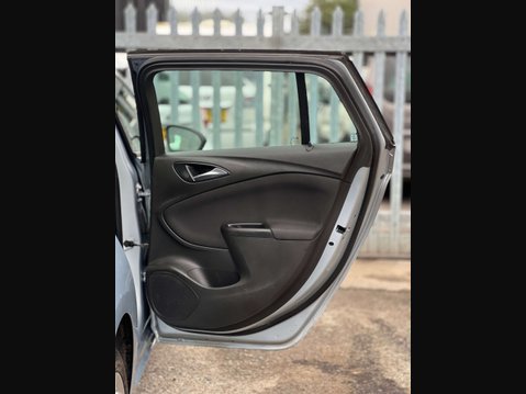 Vauxhall Astra 1.4 Astra SRI 5dr 45