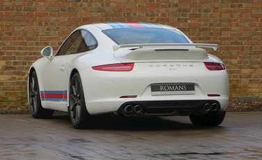 Porsche 911 (991) Martini Racing Edition 2