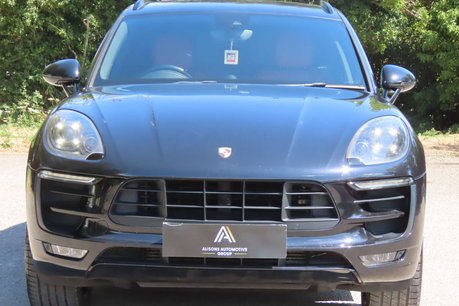 Porsche Macan 3.0 TD V6 S SUV 5dr Diesel PDK 4WD Euro 6 (s/s) (258 ps) 2