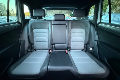 Volkswagen Tiguan R-LINE TECH TDI 4MOTION DSG -TOWBAR -ELECTRIC TAILGATE -KEYLESS -CARPLAY 18