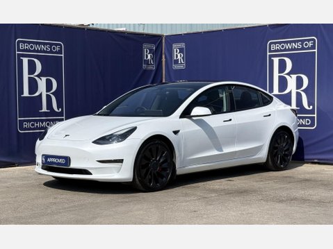 Tesla Model 3 (Dual Motor) Performance Saloon 4dr Electric Auto 4WDE (Performance Upgrade 9