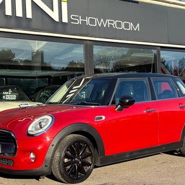 Mini Hatch Cooper 1.5 Automatic Chili / Media XL 5 door + SAT NAV + LEATHER + PDC