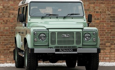 Land Rover Defender 110 Heritage Station Wagon 1