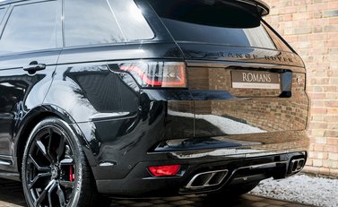 Land Rover Range Rover Sport 5.0 SVR 25