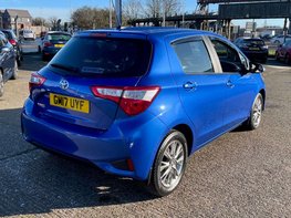 Toyota Yaris 1.5 Yaris Icon Tech VVT-i 5dr 9