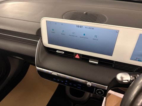 Hyundai IONIQ 5 58kWh Premium Auto 5dr 18