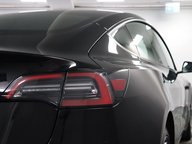 Tesla Model 3 MODEL 3 23