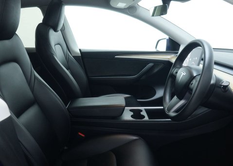 Tesla Model Y SUV 5dr Electric Auto RWD (346 ps) 40