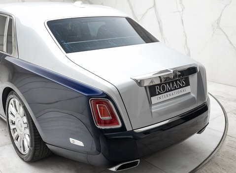 Rolls-Royce Phantom VIII EWB 70