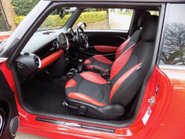 Mini Hatch COOPER 11