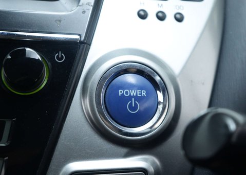Toyota Prius+ 1.8 VVT-h Icon MPV 5dr Petrol Hybrid CVT Euro 6 (s/s) (136 ps) 32