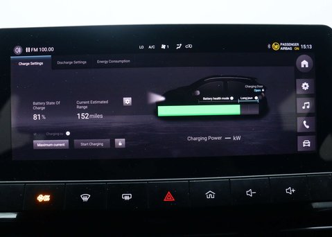 MG MG4 51kWh SE Hatchback 5dr Electric Auto (170 ps) 19