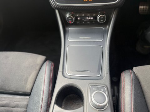 Mercedes-Benz A Class 2.1 A200d AMG Line (Premium Plus) Hatchback 5dr Diesel 7G-DCT Euro 6 41