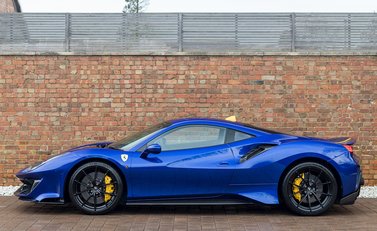 Ferrari 488 Pista 2
