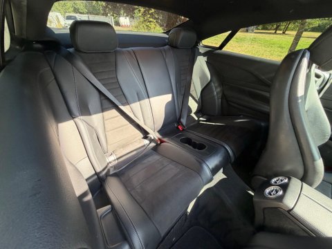 Mercedes-Benz E Class E 300 AMG LINE PREMIUM 28