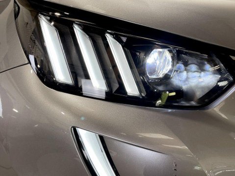 Peugeot e-2008 50kWh GT SUV 5dr Electric Auto (7kW Charger) (136 ps) 9